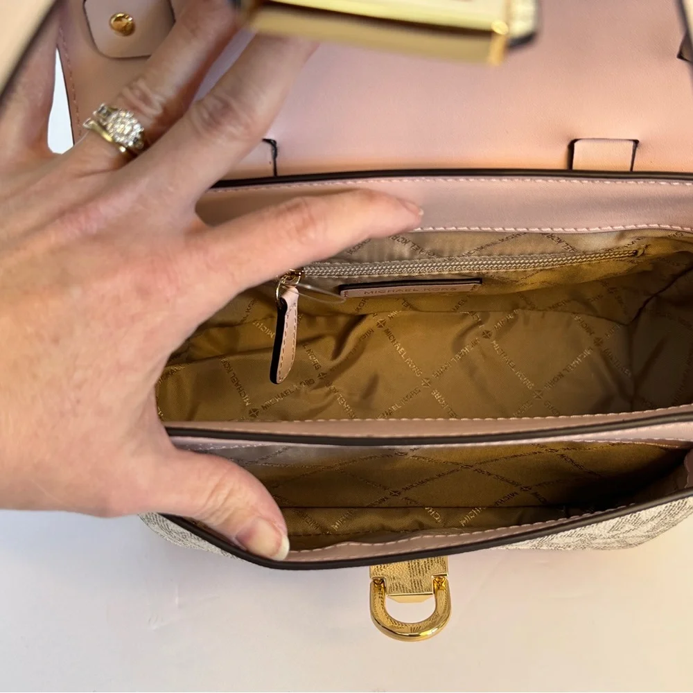 Michael Kors Manhattan Medium Leather and Logo Satchel - Powder Blush